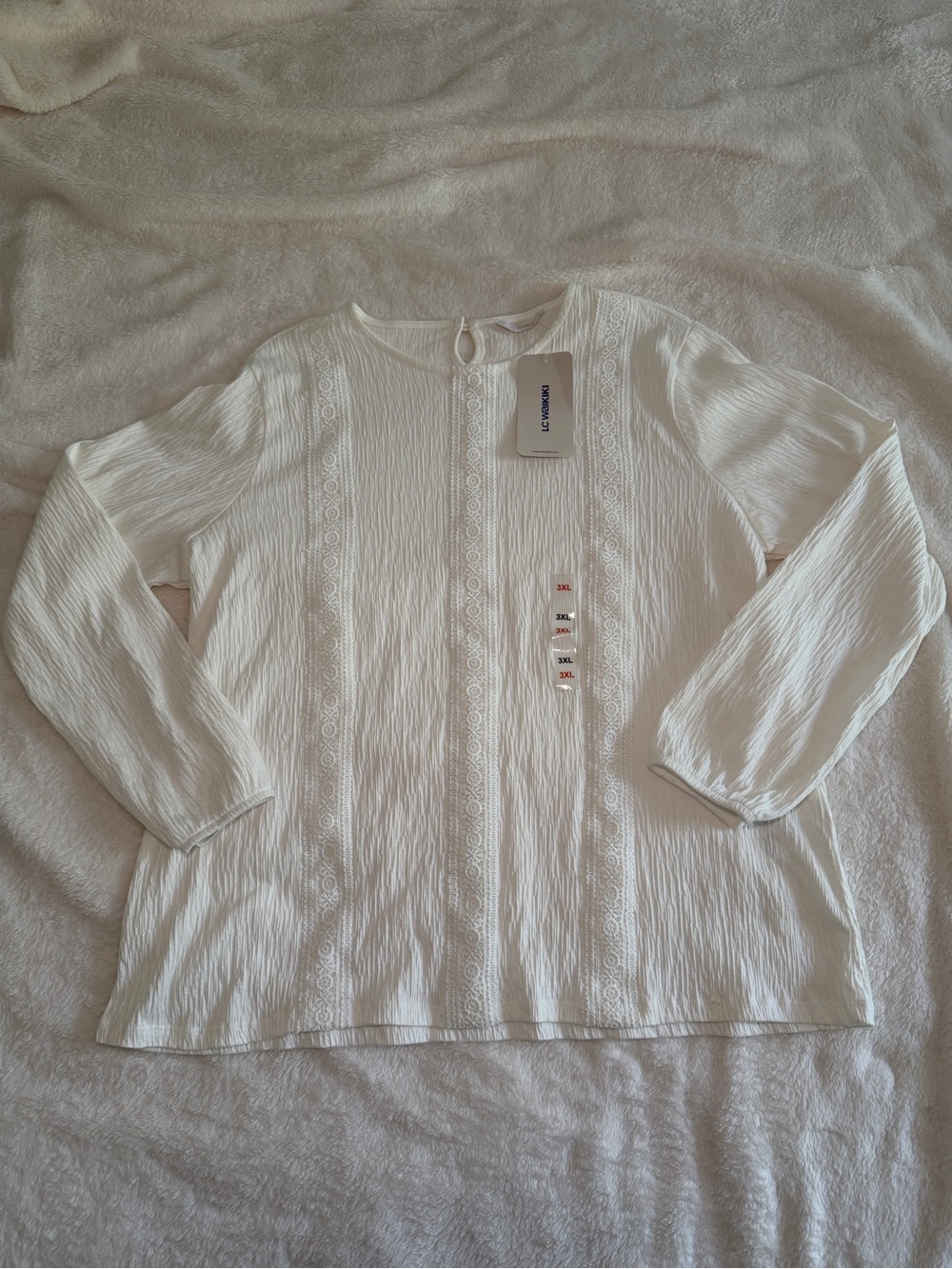 NWT Boho White Vertical Lace-Trim Crinkle Texture Round Neck Blouse
